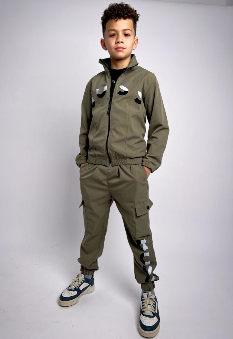 Ensemble Boss 3 Pieces